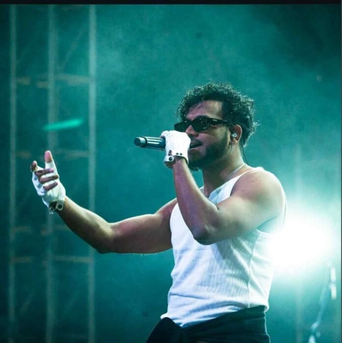 Singer King