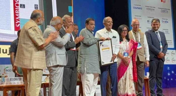 Photo 2_20th FICCI Higher Education Summit 2025 Symbiosis International University, SIU, FICCI Higher Education Summit 2025, FICCI, Higher Education India, NEP 2020, Dr. S.B. Mujumdar, Dr. Vidya Yeravdekar, International Education, Education Diplomacy, Bharat Mandapam, FICCI Excellence Awards